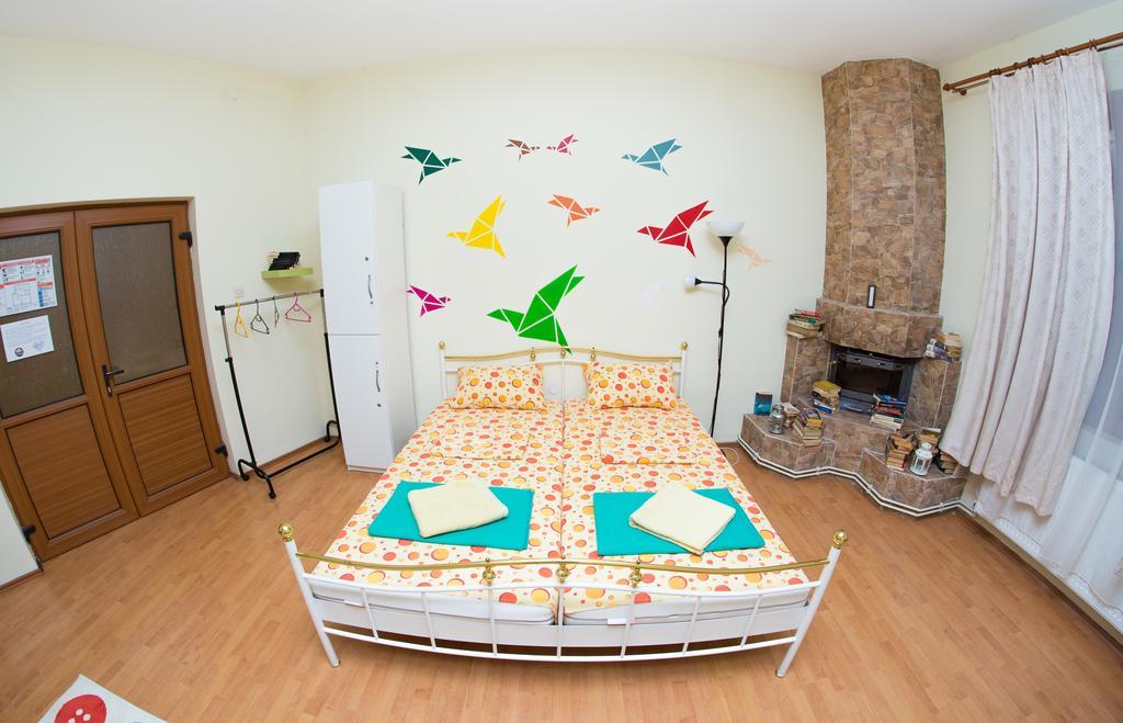 Exit Routine Hostel Тимишоара Экстерьер фото
